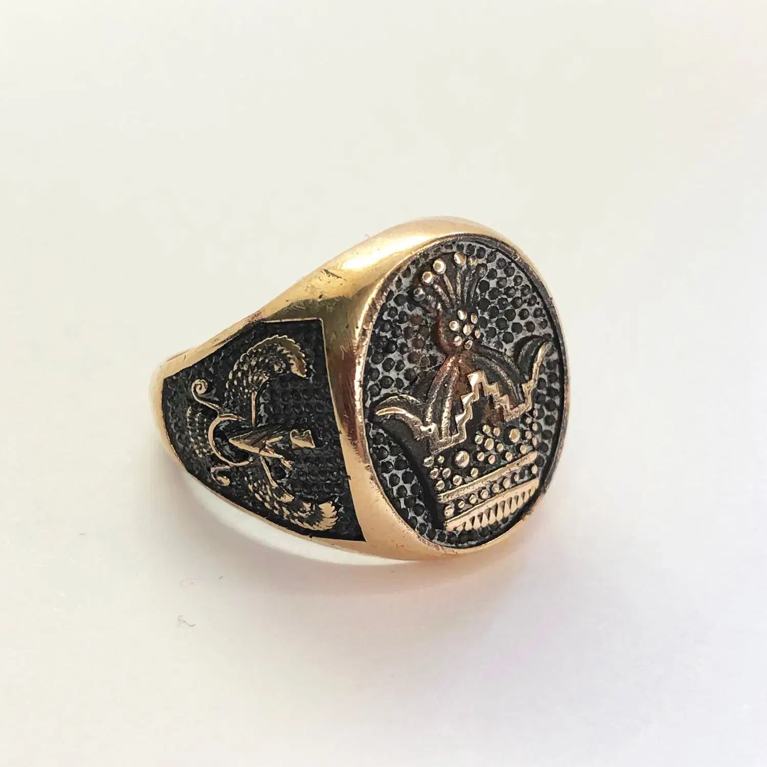 انگشتر های طلا روس وارداتی|بدلیجات|اصفهان, شهرستان|دیوار