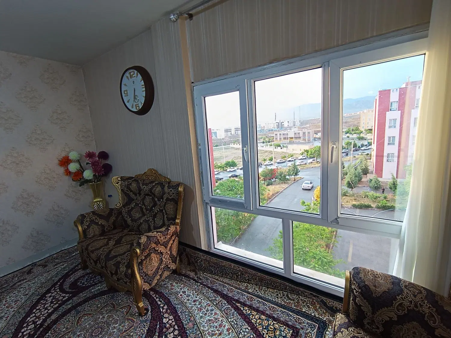 ۸۲متر 2خوابه پارکینگ آسانسور/چشم انداز ابدی|اجارهٔ آپارتمان|هشتگرد, شهرک ایران خودرو|دیوار