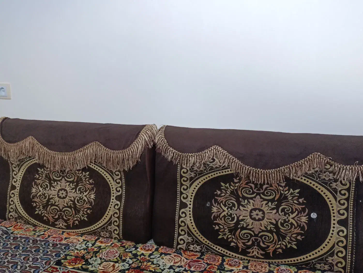 پشتی|پشتی|شیراز, کرونی(خاتونک)|دیوار