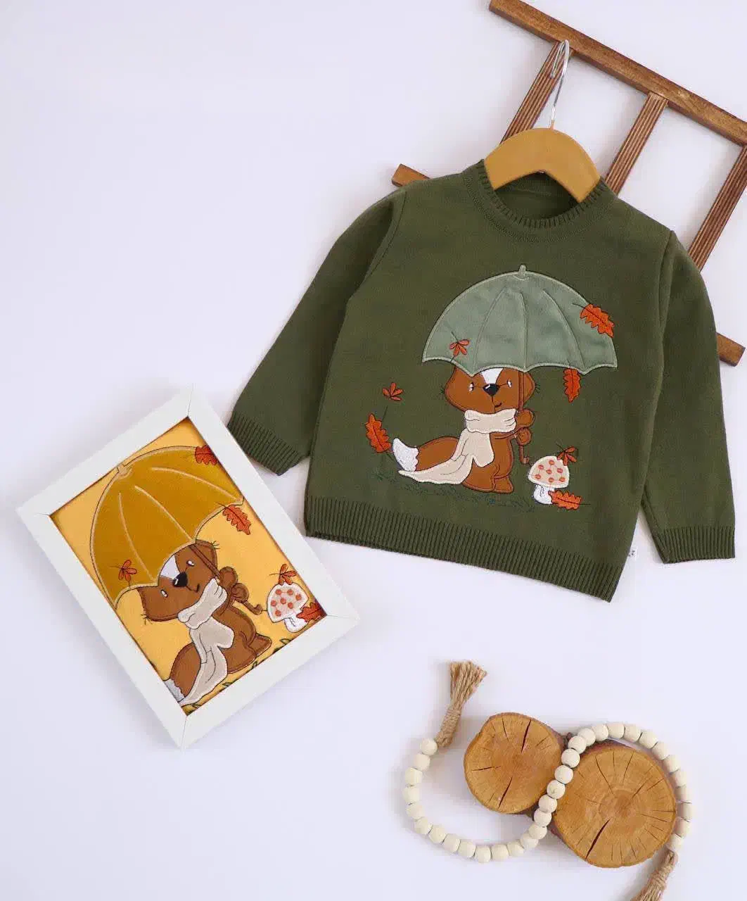 گپ روباه و چتر|کفش و لباس بچه|سیاهکل, |دیوار