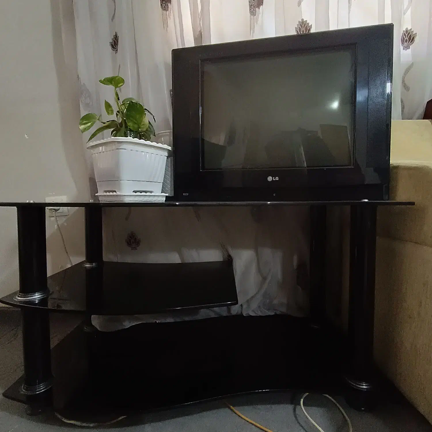 تلوزیون الجی|تلویزیون و پروژکتور|اراک, |دیوار