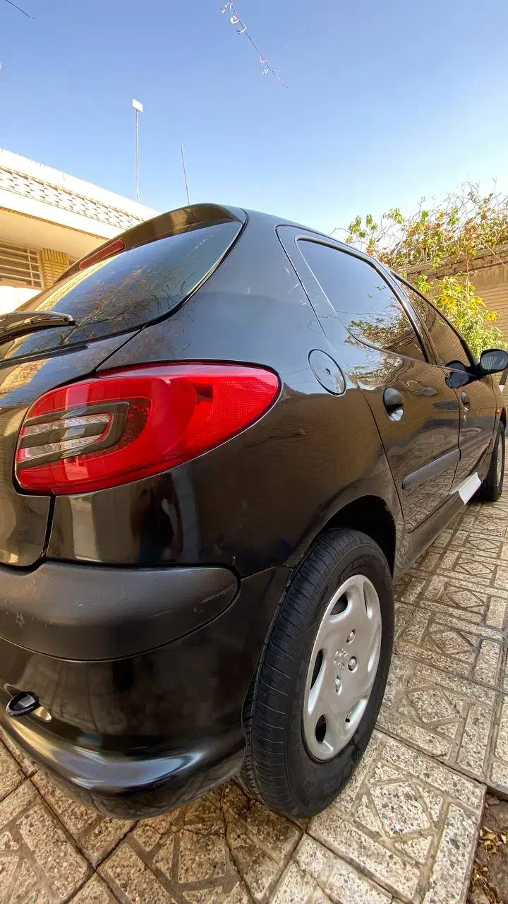 ۲۰۶ مدل ۸۳ تیپ ۲ جوان پسند|خودرو سواری و وانت|شاهینشهر, مخابرات (شهید بهشتی)|دیوار