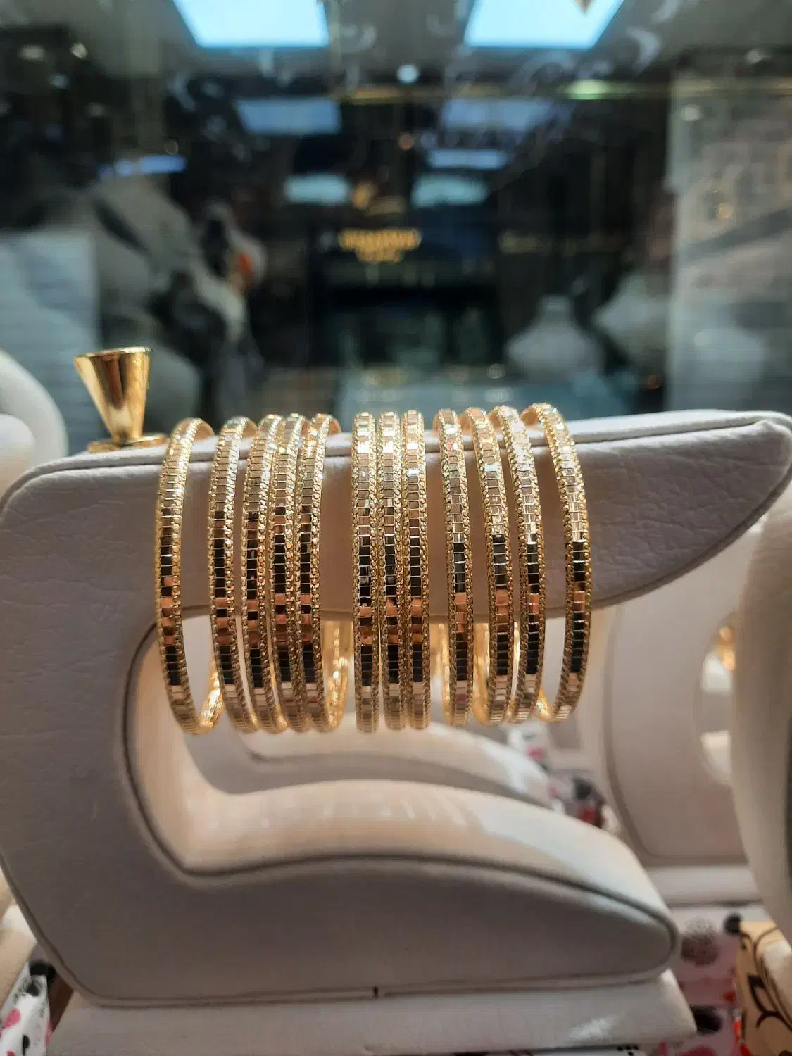 النگو با اجرت ساخت فقط دو نیم درصد|جواهرات|زاهدان, |دیوار