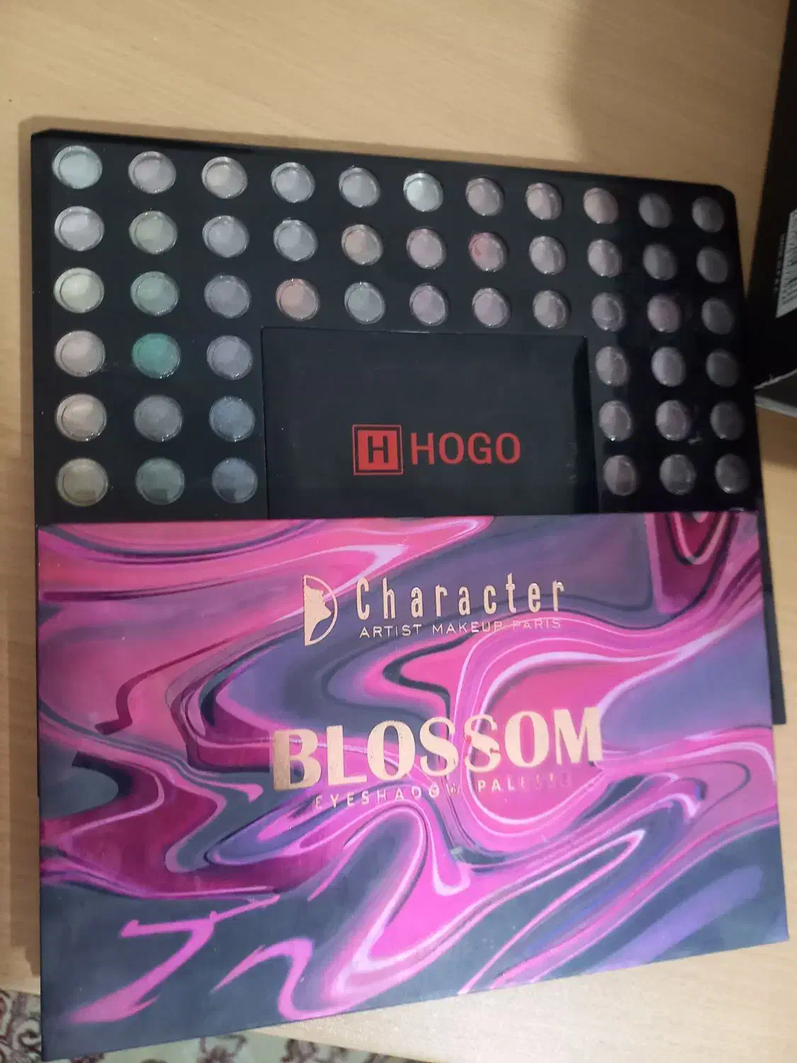 لوازم ارایشی|آرایشگاه و سالن‌های زیبایی|گرگان, |دیوار