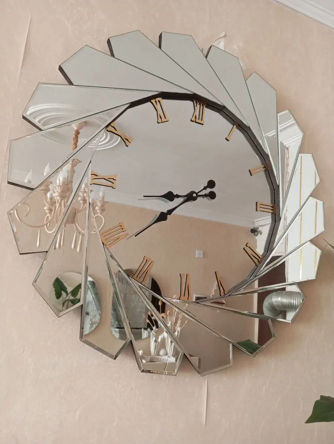 ساعت 90سانتی شیک|ساعت دیواری و تزئینی|تهران, اسفندیاری|دیوار