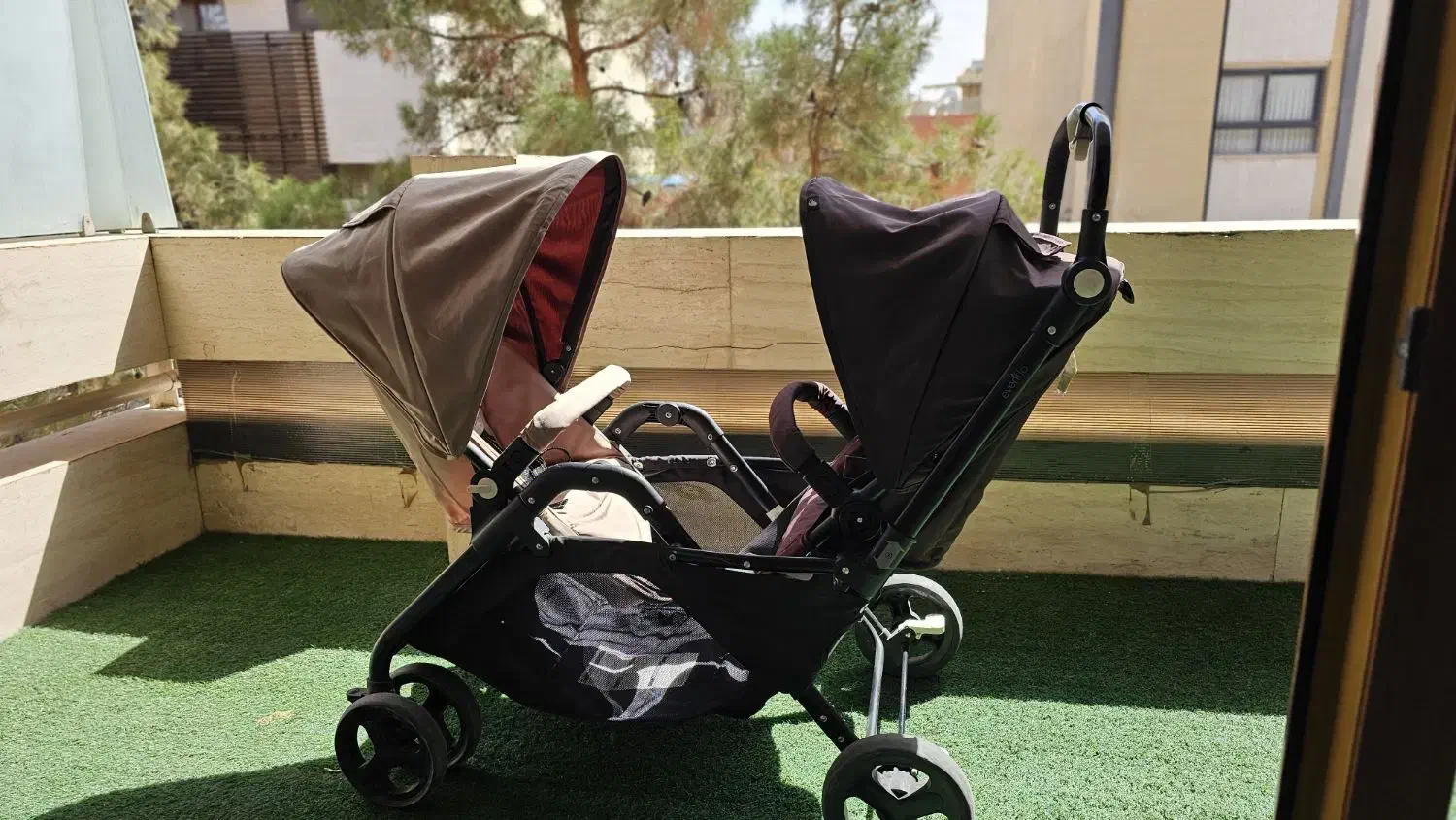 کالسکه دوقلو خارجی بسیار تمیز|کالسکه و لوازم جانبی|اصفهان, بهار آزادی|دیوار