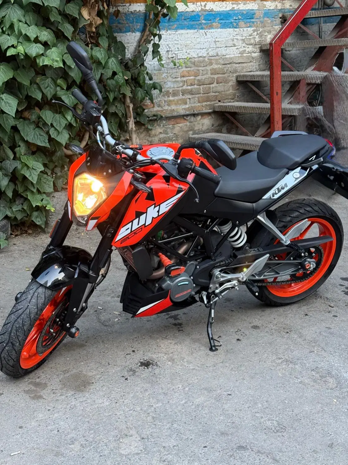 200KTM Duke تمیز، بدون خرج، قیمت مناسب|موتورسیکلت|تهران, شهرک پردیسان|دیوار