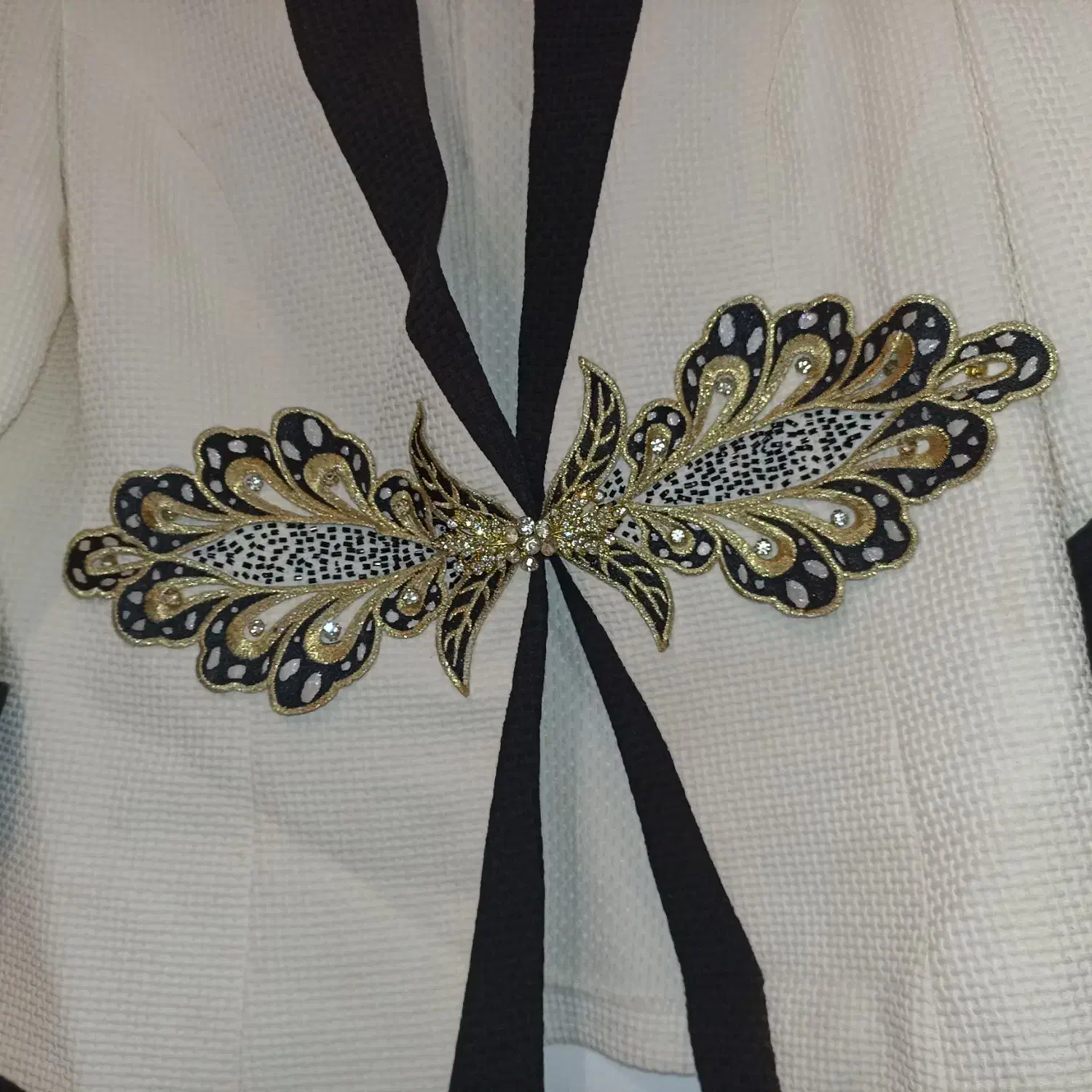 کت مجلسی درحدنو|لباس|نور, |دیوار