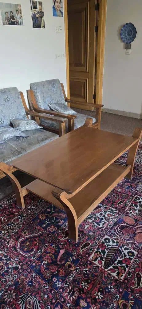 ست مبل کار چاییچی با میز ناهار خوری و ۸ صندلی|مبلمان خانگی و میز عسلی|اصفهان, باغ دریاچه|دیوار