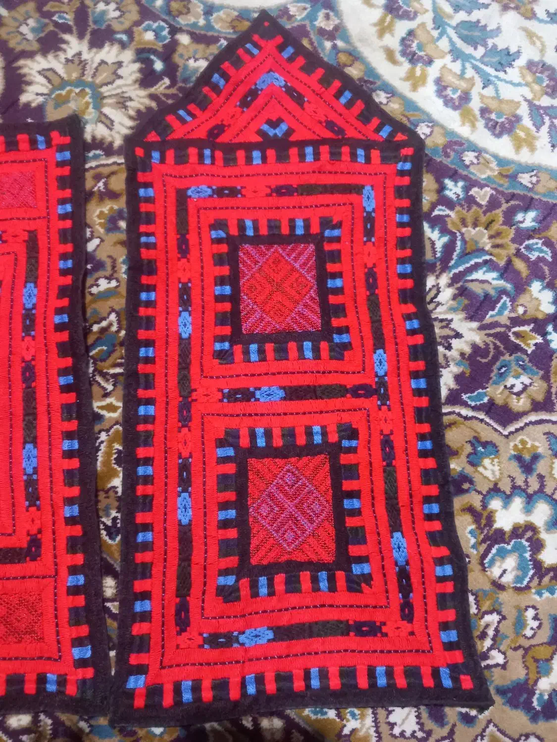 زی دست دوم کاملا دست دوز|لباس|زاهدان, |دیوار