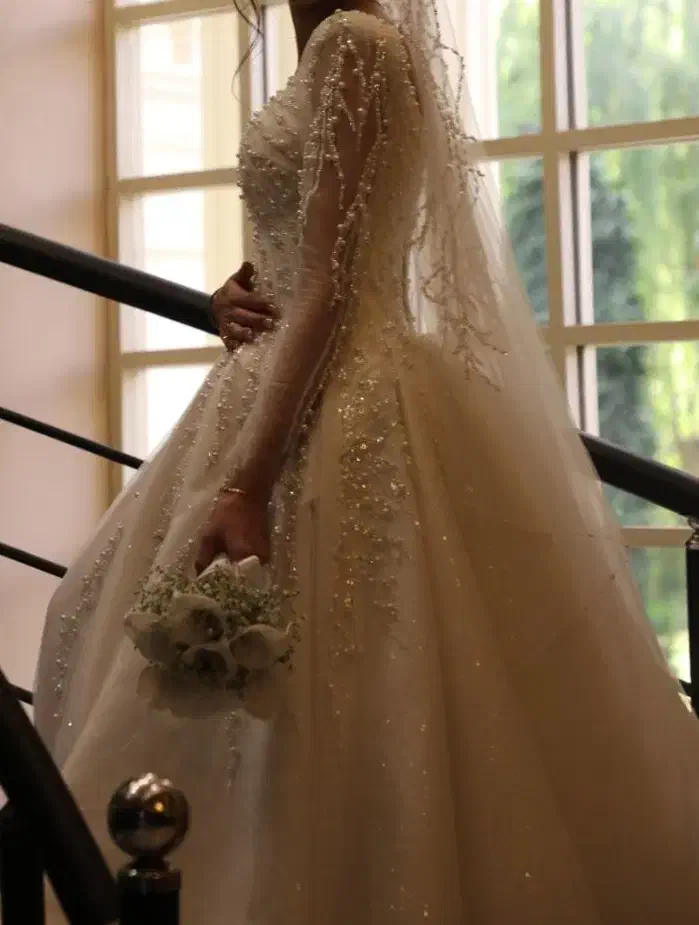 لباس عروس فروش و اجازه|لباس|کرج, حسین‌آباد|دیوار