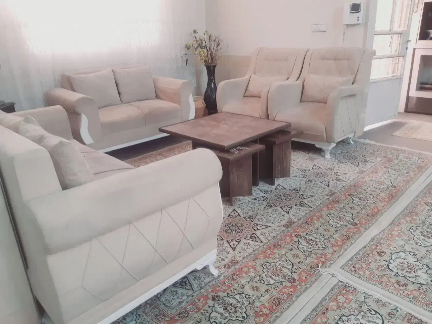 مبل ۷نفره چسترکارتهران بامیزمناسب جهیزیه|مبلمان خانگی و میز عسلی|تربت جام, شهید نصرالهی|دیوار