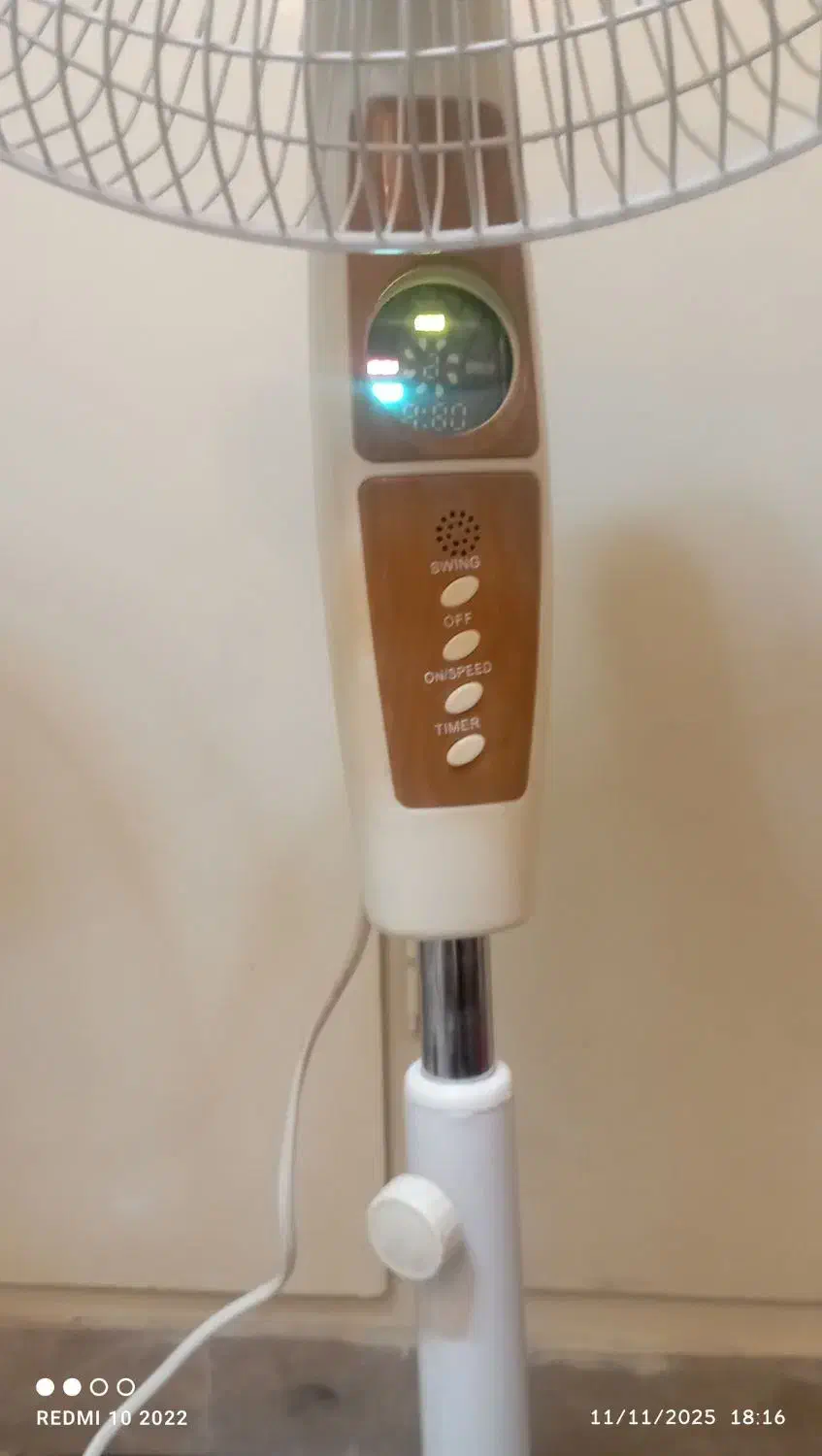 پنکه ایستاده تولیپس نونو پنکه سانی در حد نو|پنکه و تصفیه‌کنندهٔ هوا|تهران, دروازه شمیران|دیوار