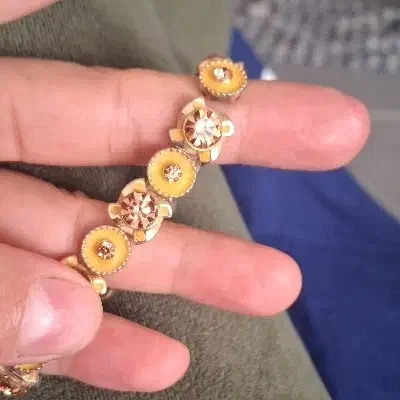 فروش چهل گرم طلا دویست بالای فاکتور|جواهرات|مهاجران, |دیوار