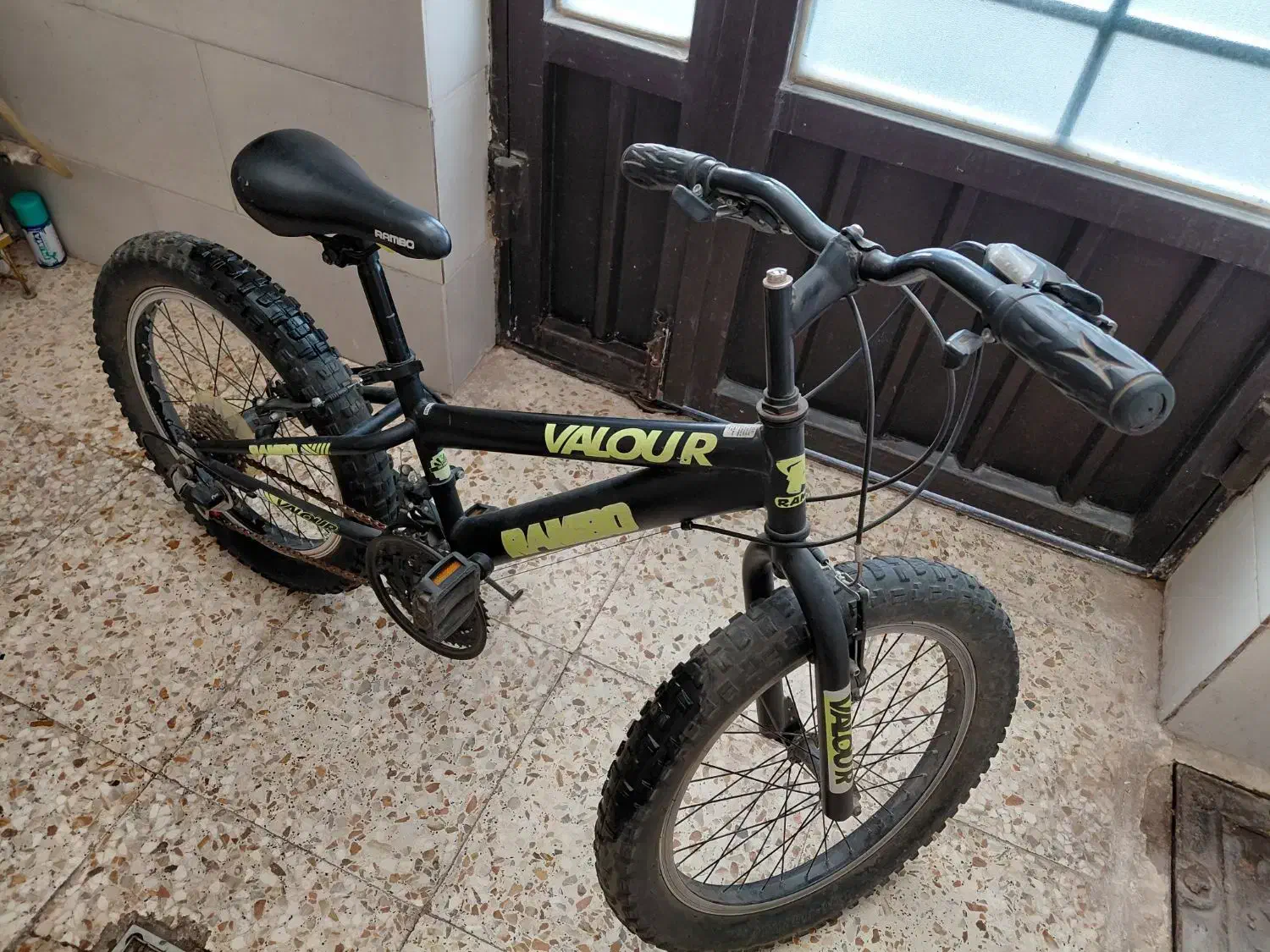 دوخرچه 20|دوچرخه، اسکیت، اسکوتر|اقبالیه, |دیوار