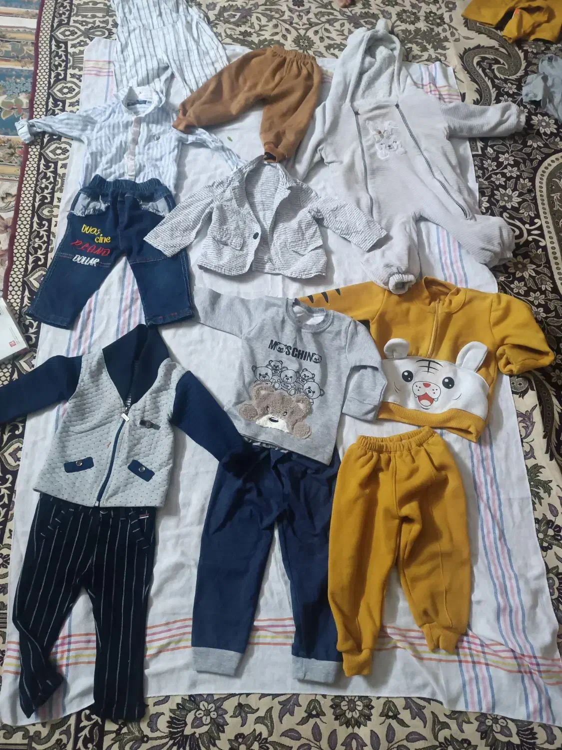 لباس بچه|کفش و لباس بچه|قم, انسجام|دیوار