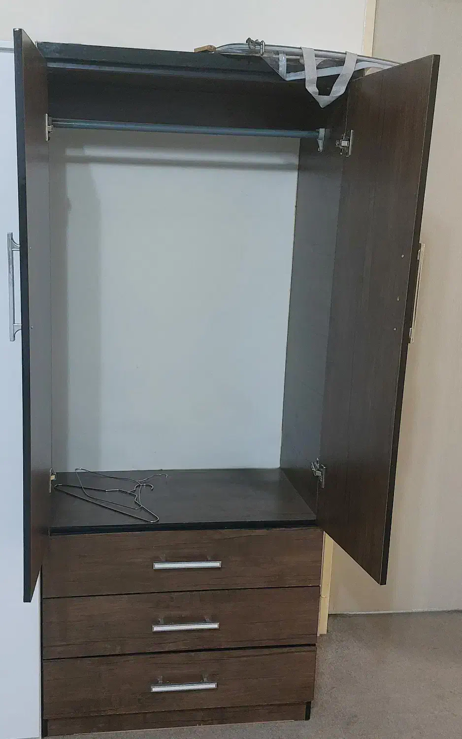 کمد سالم و تمیز، فروش فوری با قیمت بسیار مناسب|جاکفشی، کمد، دراور|ایلام, |دیوار