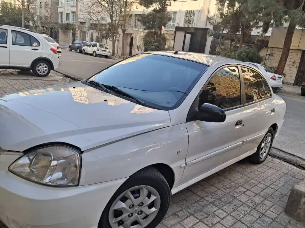 ریو سفید|خودرو سواری و وانت|رفسنجان, |دیوار