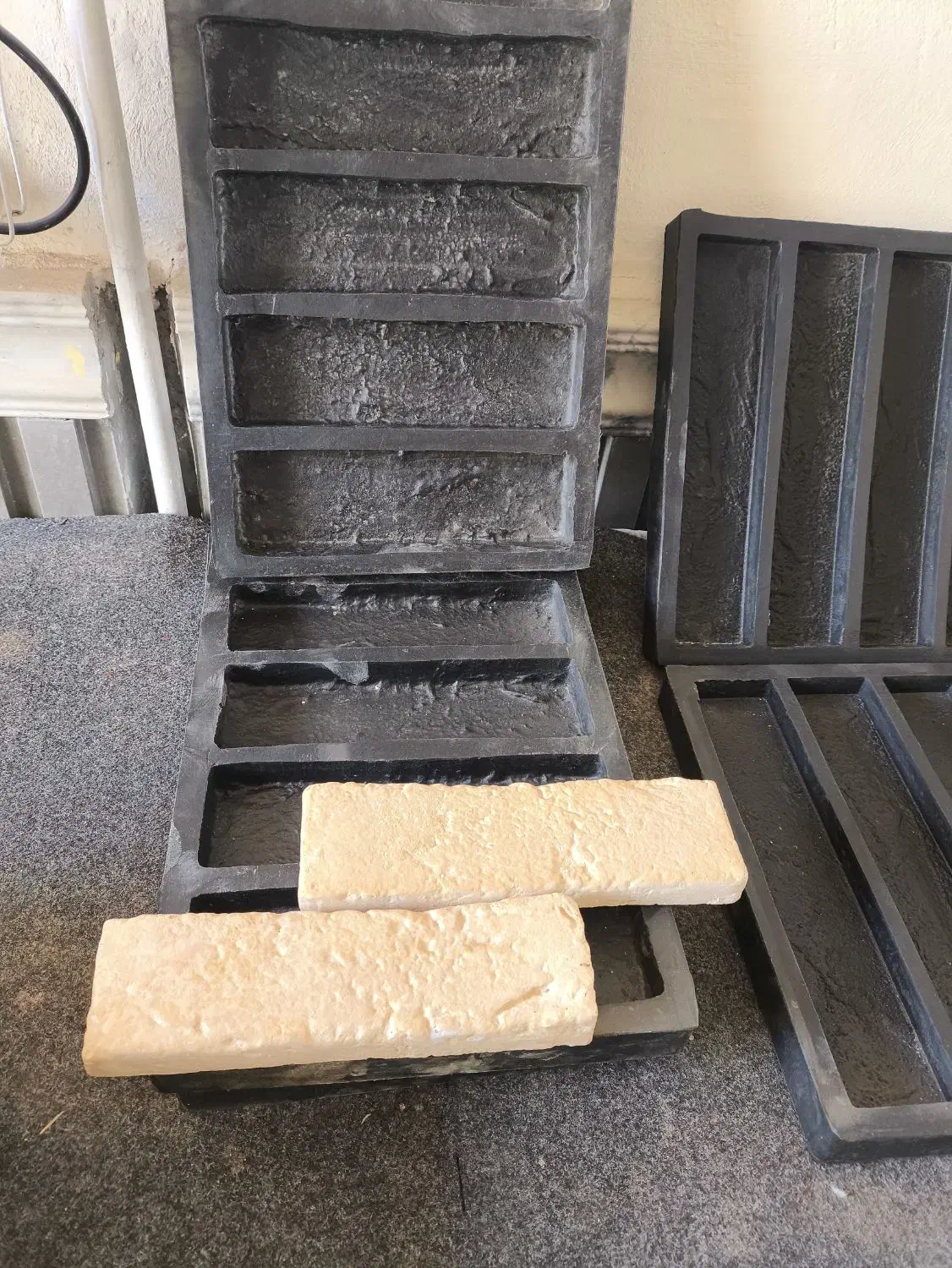 قالب سنگ مصنوعی لاستیکی و abs و بقییه متریال|مصالح و تجهیزات ساختمان|شهرکرد, |دیوار