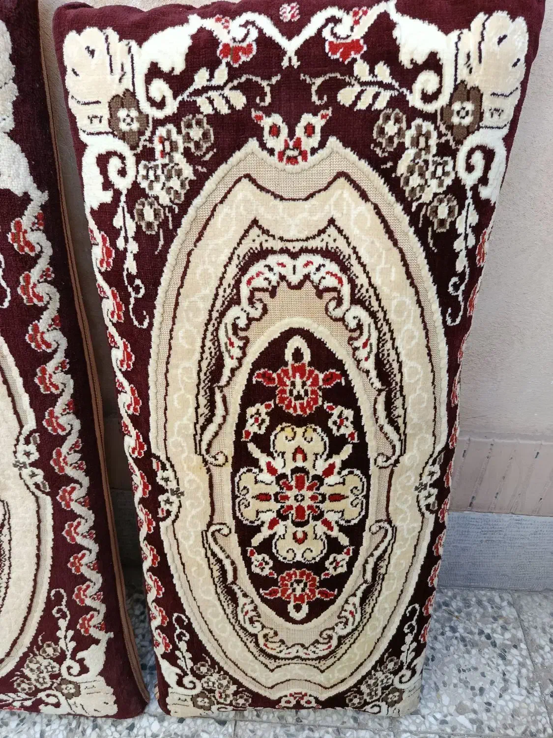 پشتی|پشتی|ایرانشهر, |دیوار