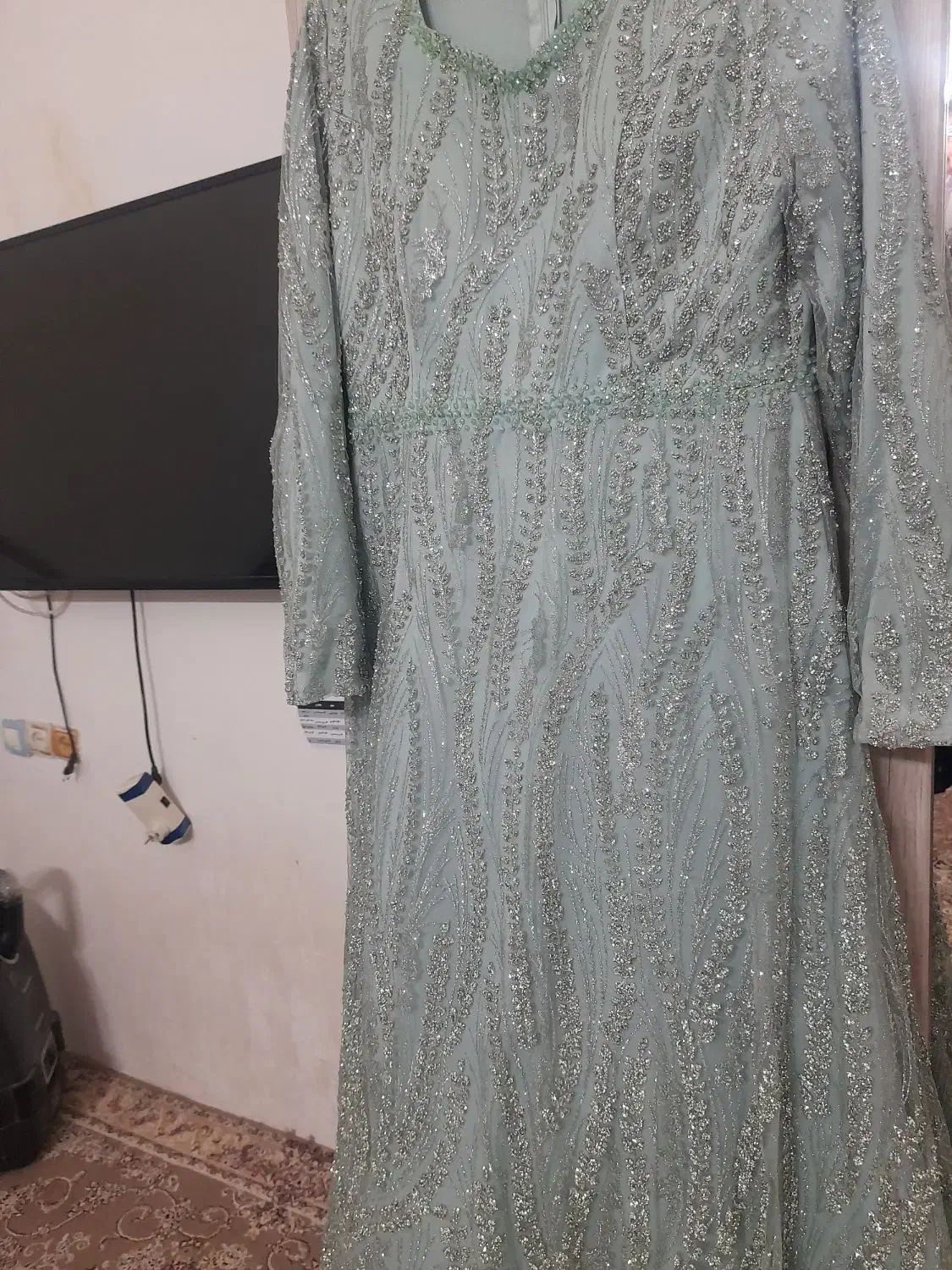 لباس|لباس|شیرینسو, |دیوار