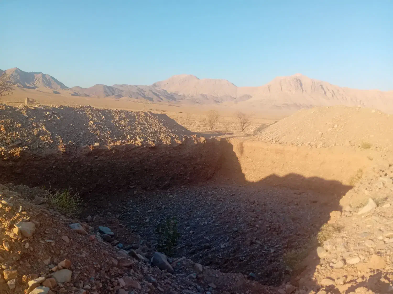 زمین فروشی|فروش زمین و ملک کلنگی|برزک, |دیوار