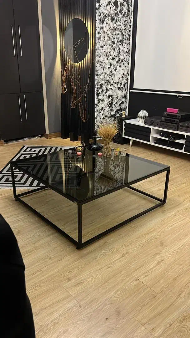 میز جلو مبلی (عکس ها برای خود کالا میباشد)|مبلمان خانگی و میز عسلی|تهران, آبشار تهران (دریاچه)|دیوار