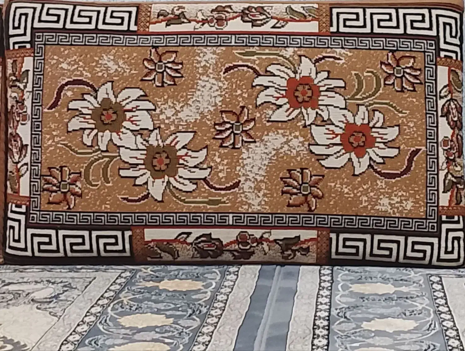 پشتی|پشتی|قیدار, |دیوار