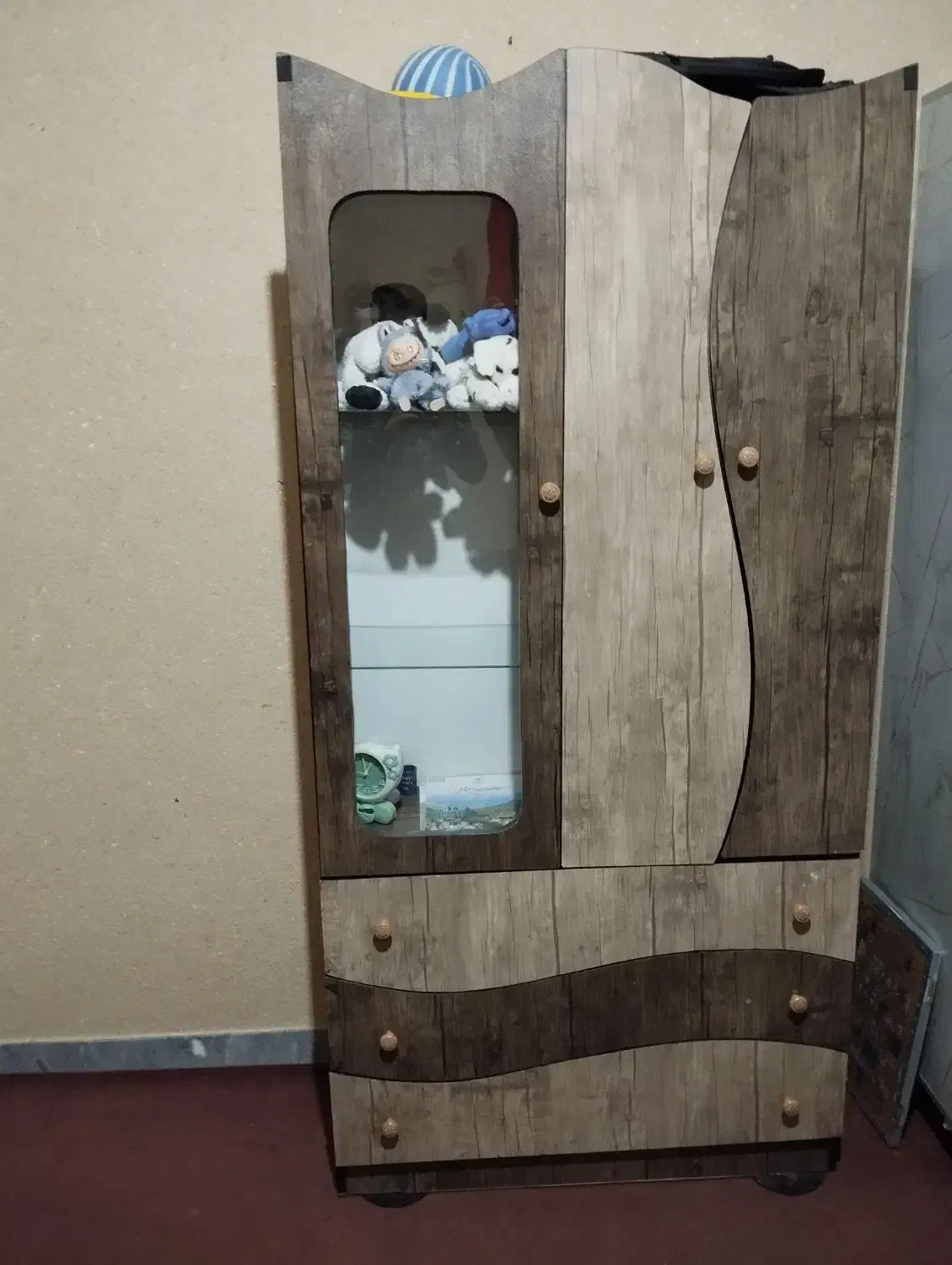 کمد|جاکفشی، کمد، دراور|کازرون, |دیوار