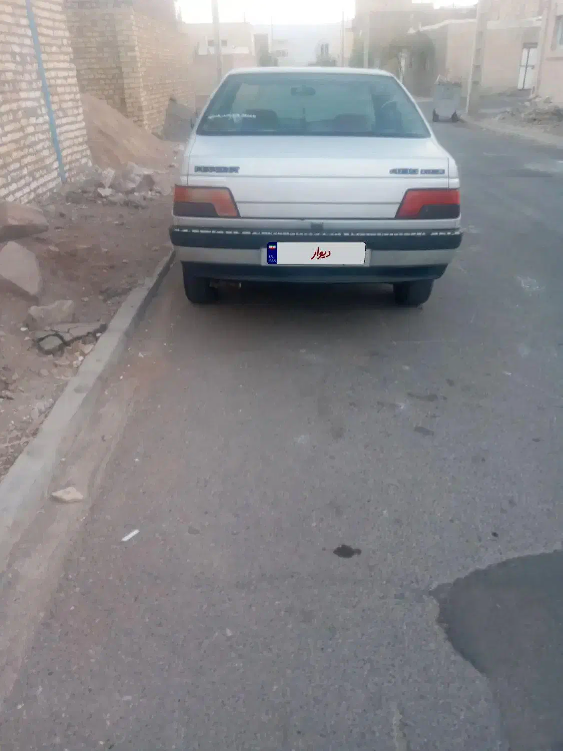 پژو ۴۰۵ مدل ۸۹ معاوضه با پراید هم دارم|خودرو سواری و وانت|بیرجند, |دیوار