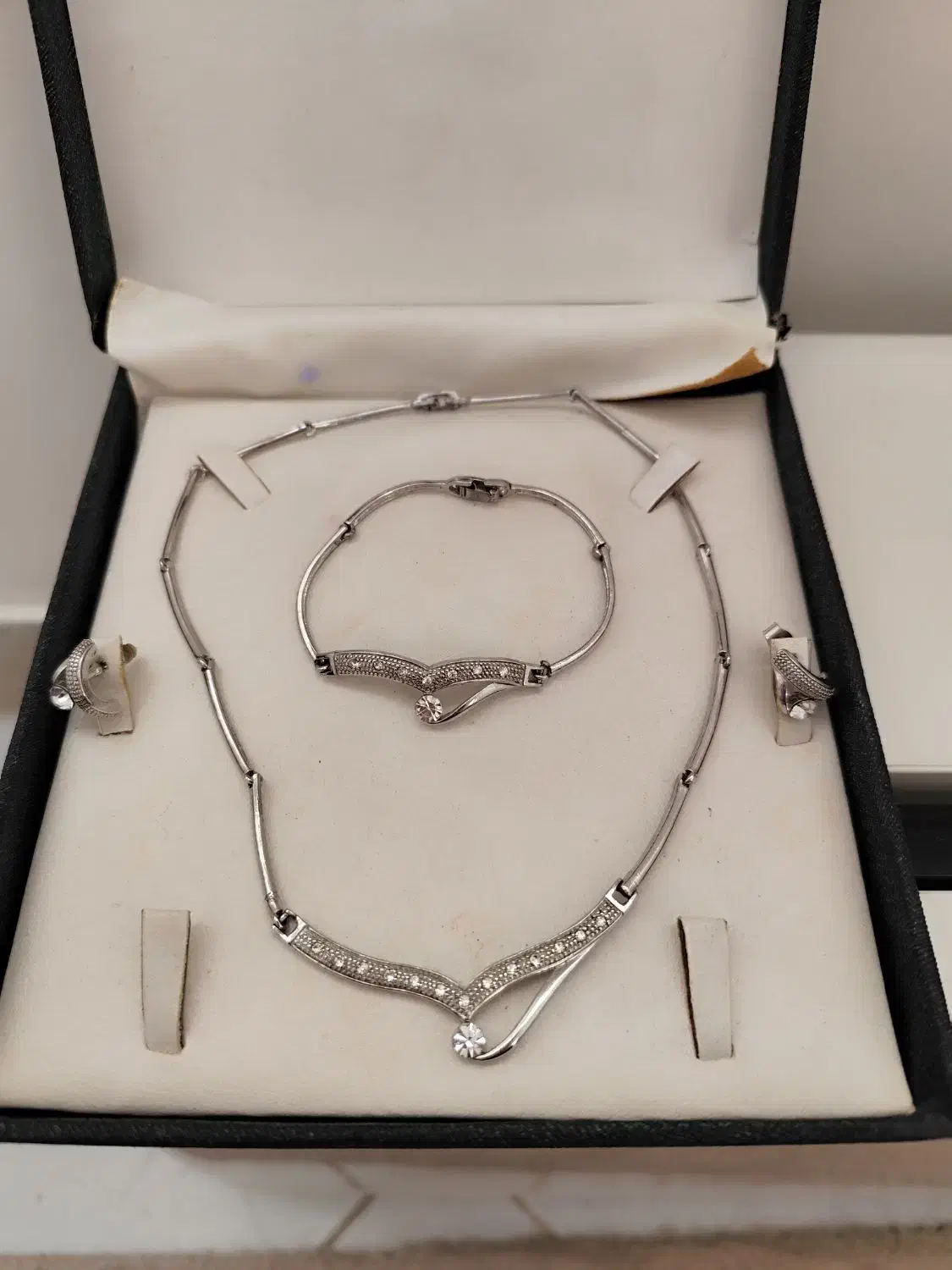 سرویس تیتانیوم|جواهرات|تهران, هفده شهریور|دیوار