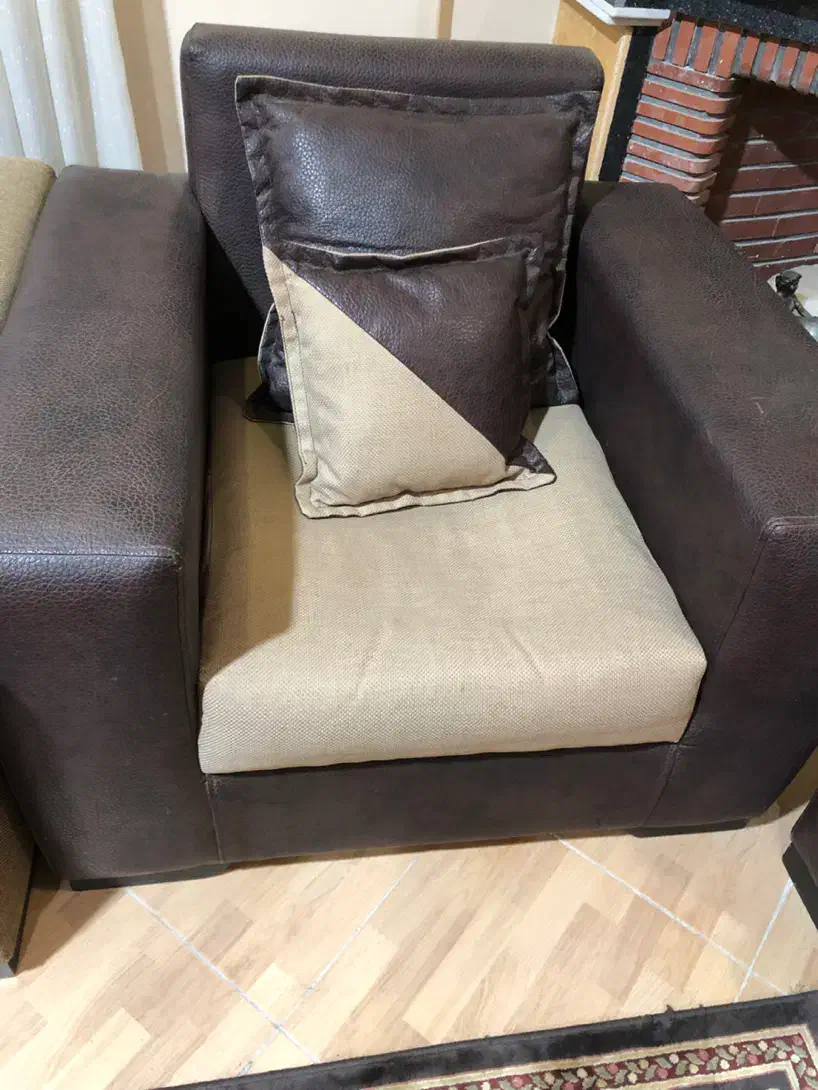 میز ناهارخوری، میز عسلی ، مبل چرمی|مبلمان خانگی و میز عسلی|گرگان, |دیوار