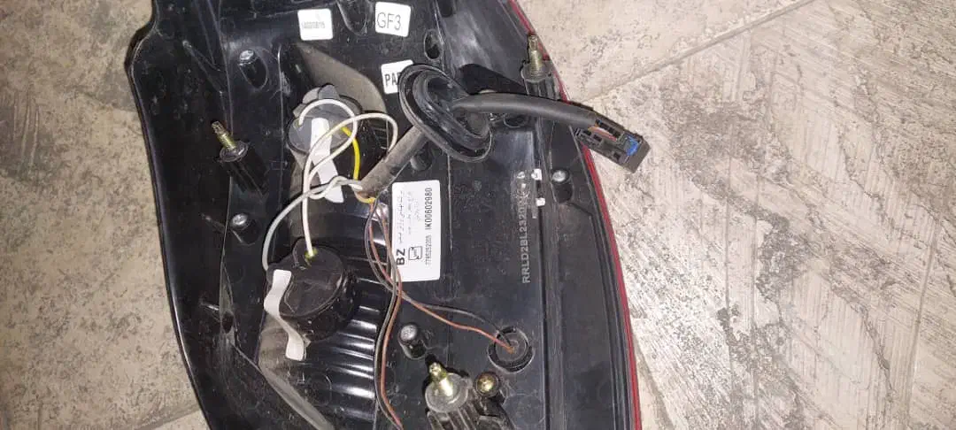 یک عدد چراغ دنا پلاس فابریک|قطعات یدکی و لوازم جانبی|تهران, بهداشت|دیوار