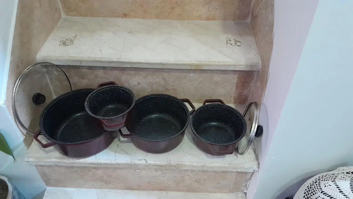 قابلمه چودن|ظروف پخت‌وپز|چناران, |دیوار