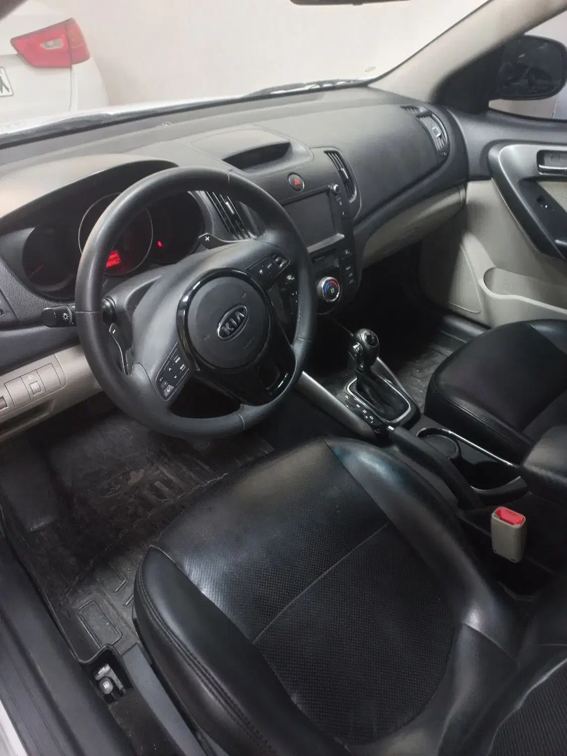 بی رنگ فنی سواری عالی نقد اقساط|خودرو سواری و وانت|تهران, اسکندری|دیوار