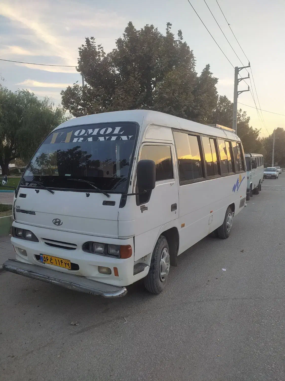 سرویسدهی و دربستی مینی بوس هیوندا|خدمات حمل و نقل|کرمانشاه, |دیوار