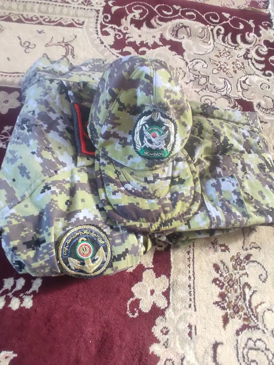 لباس سربازی|لباس|دیواندره, |دیوار