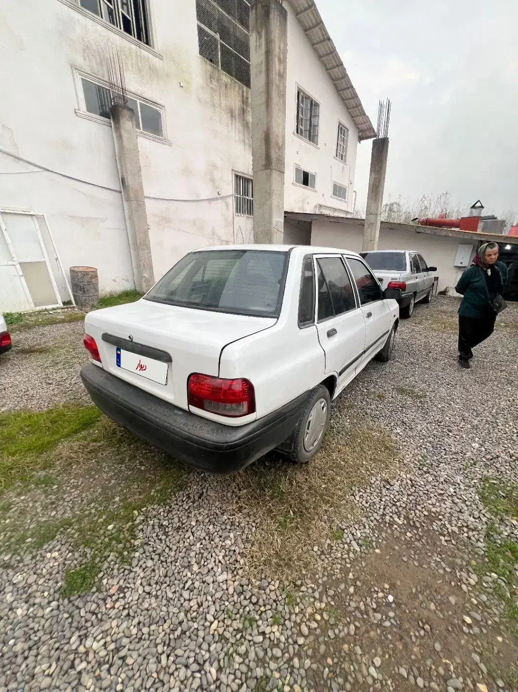 ۱۳۱ مدل ۹۰|خودرو سواری و وانت|لاهیجان, حاجی آباد|دیوار