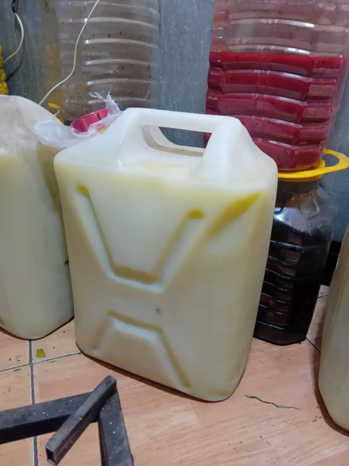 ۲۰ لیتری تمیز|ظروف نگهدارنده، پلاستیکی، یک‌بارمصرف|کرج, حیدرآباد|دیوار