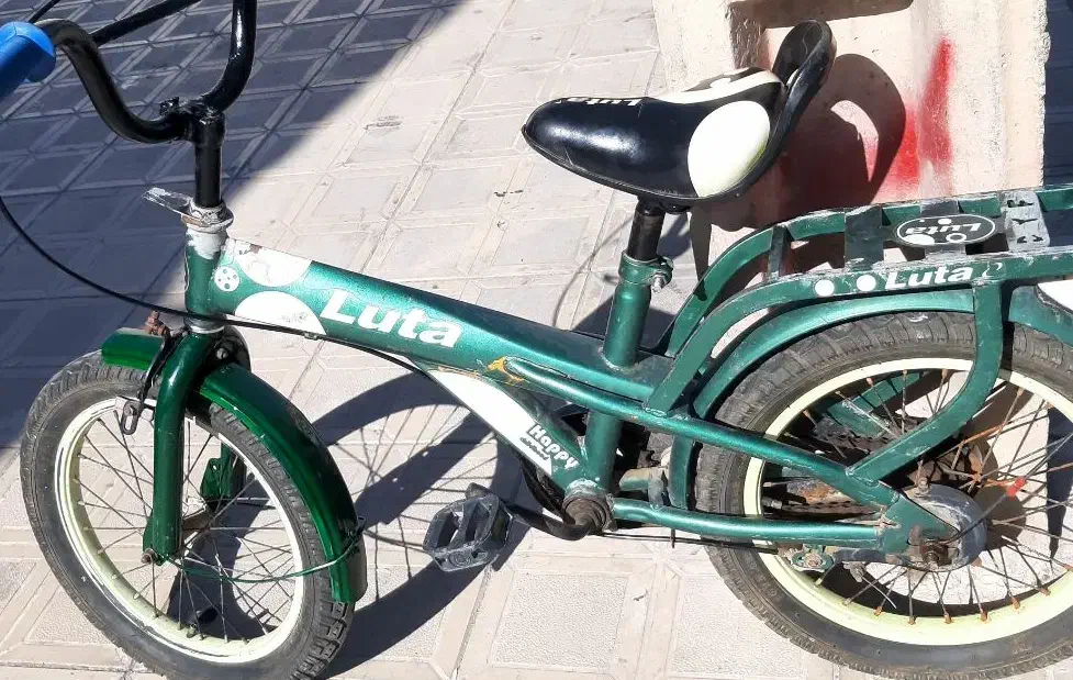 دوچرخه ۱۶ سالم و مرتب قیمت مناسب|دوچرخه، اسکیت، اسکوتر|بیرجند, |دیوار