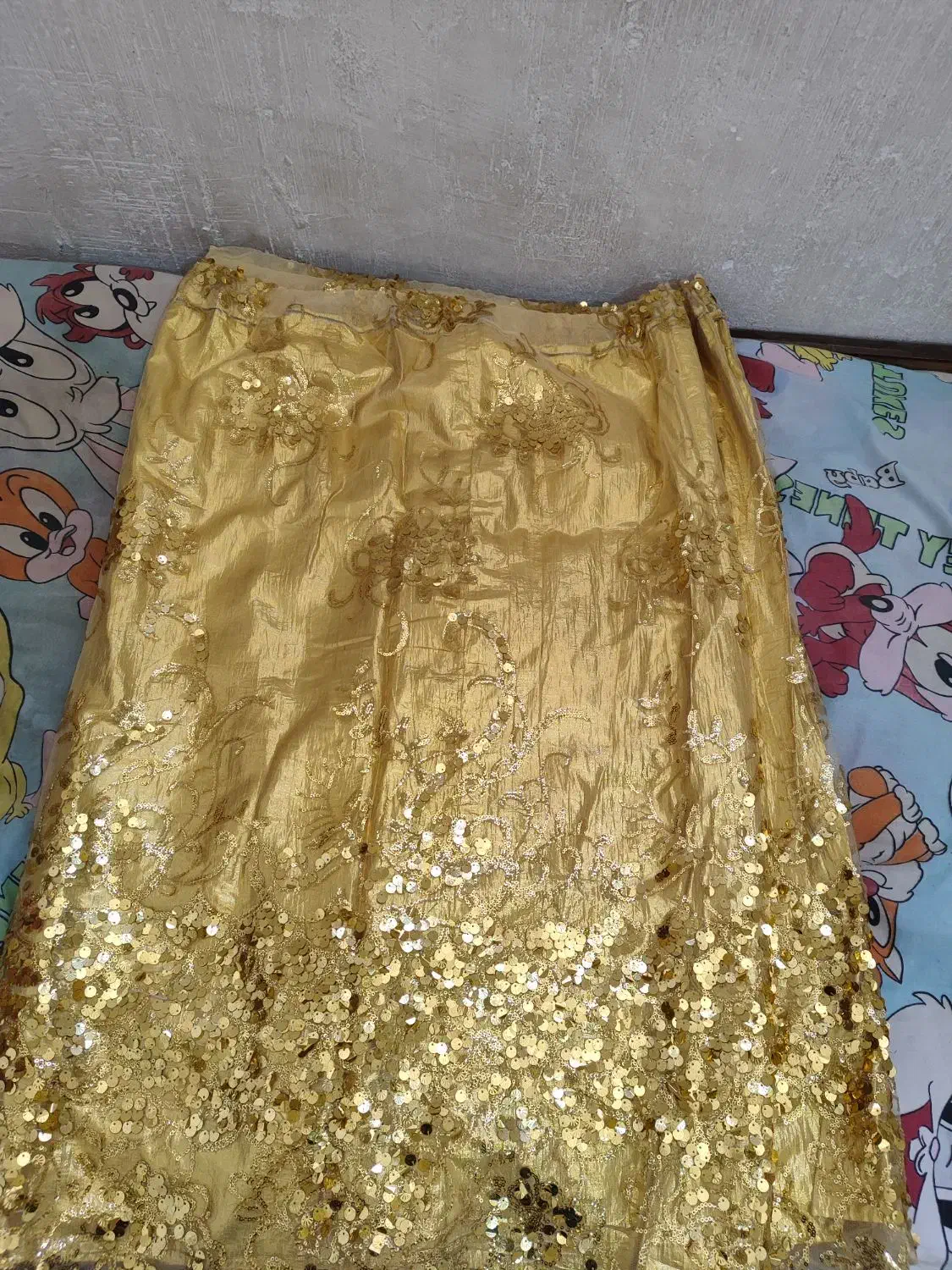 لباس محلی قری|لباس|مرودشت, کوشک|دیوار