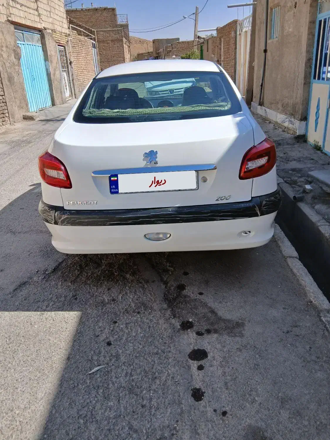 206 تیت 5 اتومات|خودرو سواری و وانت|نهاوند, |دیوار