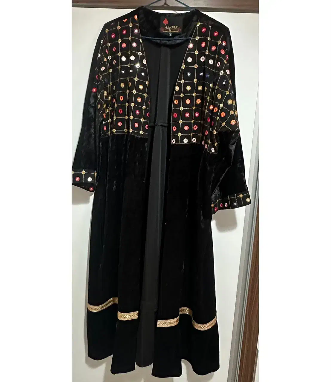 مانتو مخمر سایز ۴۶ ۴۴۸ رو ساپورت می کنه|لباس|اردبیل, |دیوار