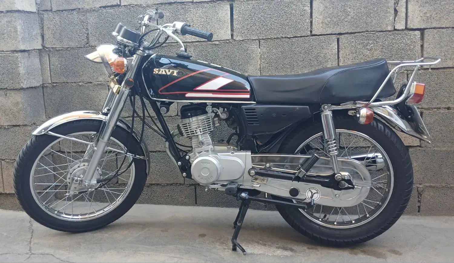 موتورتخت چراغ گرد۱۲۵هوندامدارک تکمیل|موتورسیکلت|بانه, |دیوار