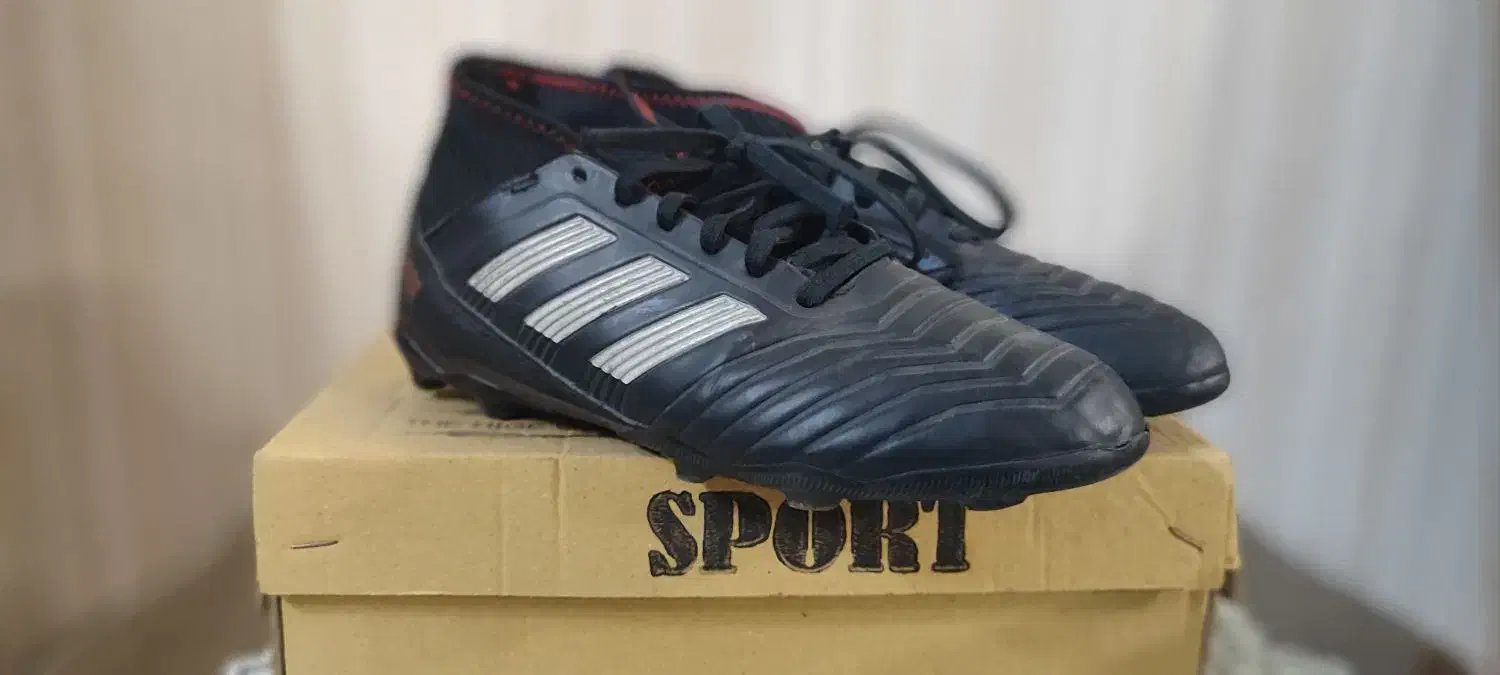 استوک پردیتور آدیداس اصل سایز بچه‌گانه|تجهیزات ورزشی|تهران, جوادیه تهرانپارس|دیوار