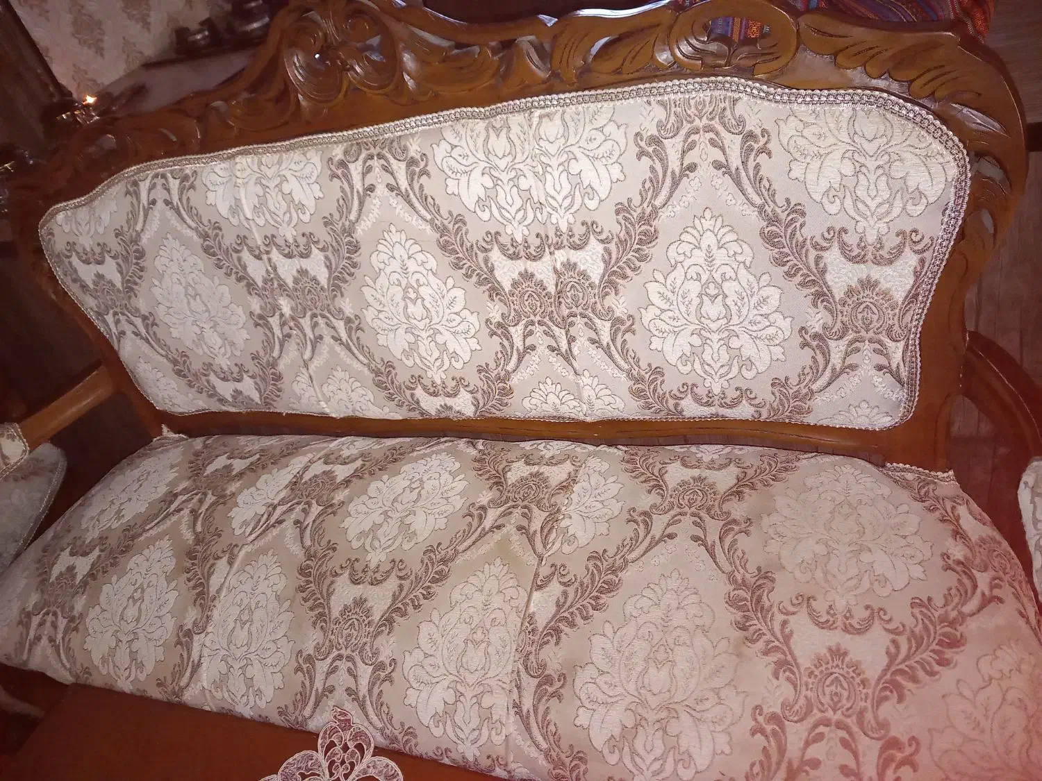 مبلمان|مبلمان خانگی و میز عسلی|رویان, |دیوار