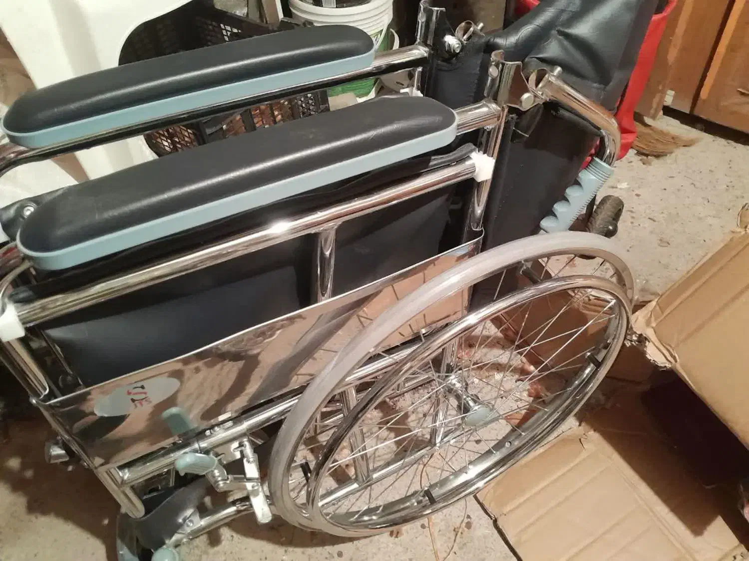 ویلچر نو داخل کاران استفاده نشده|آرایشی، بهداشتی، درمانی|ابهر, |دیوار