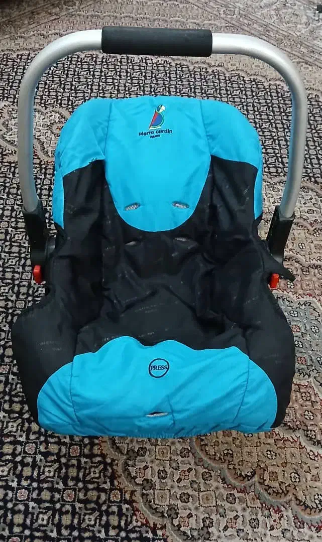 کریر یا صندلی بچه|کالسکه و لوازم جانبی|محمدشهر, شهرک پیام (مهرالبرز)|دیوار