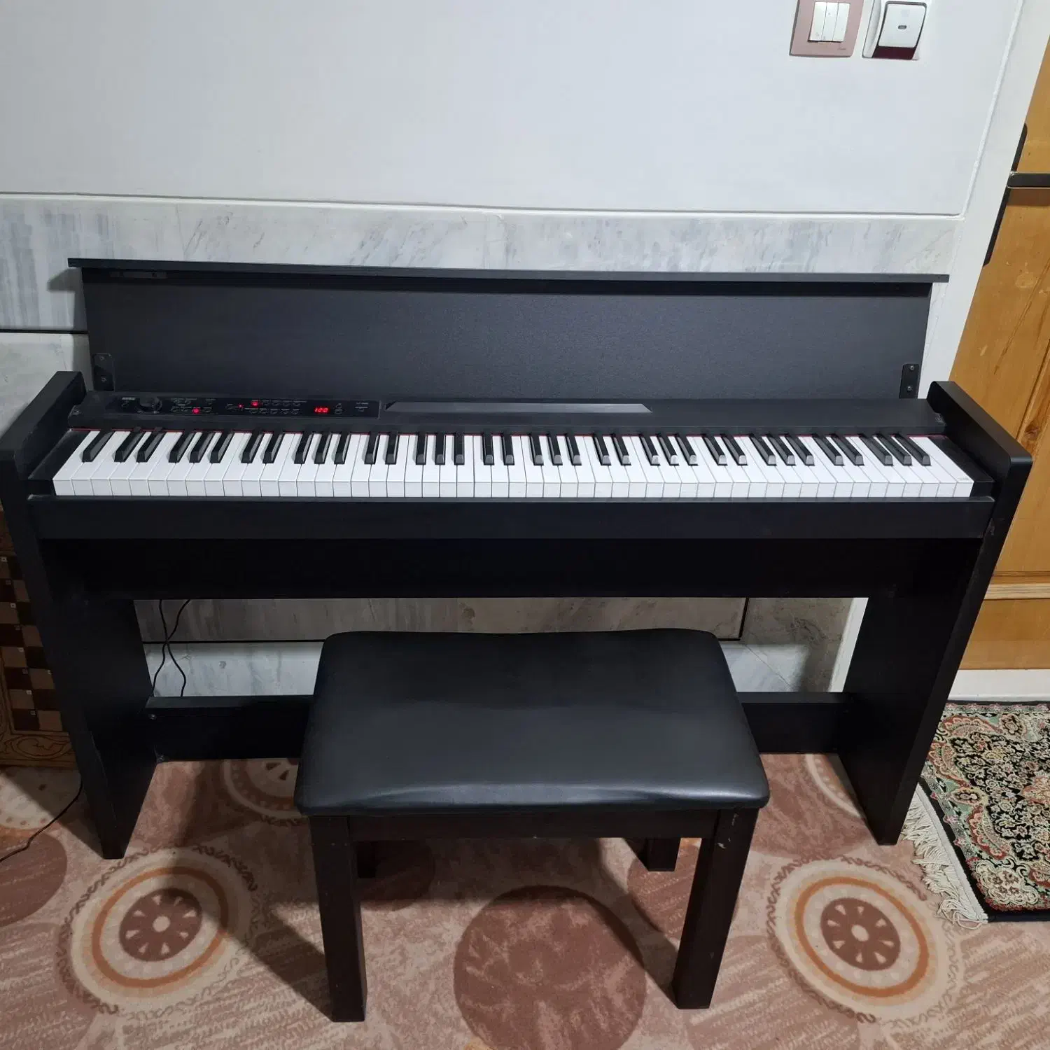 پیانو دیجیتال برند korg|پیانو، کیبورد، آکاردئون|لنجان, |دیوار