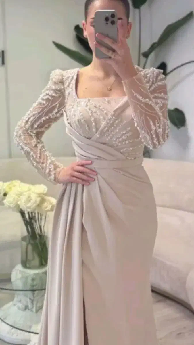 خیاط لباس مجلسی مانتوطراح لباس درکرمان دوخت سفارشی|لباس|کرمان, |دیوار